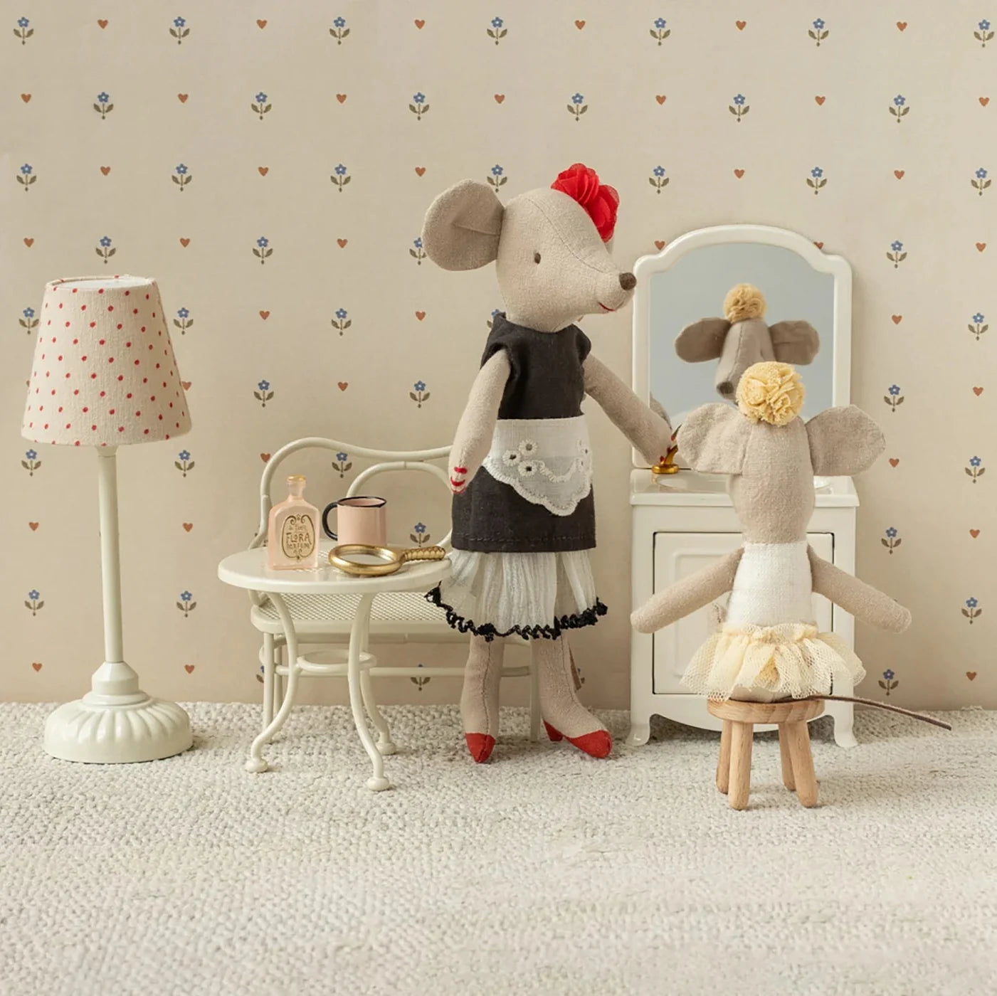 Beautician mouse Maus