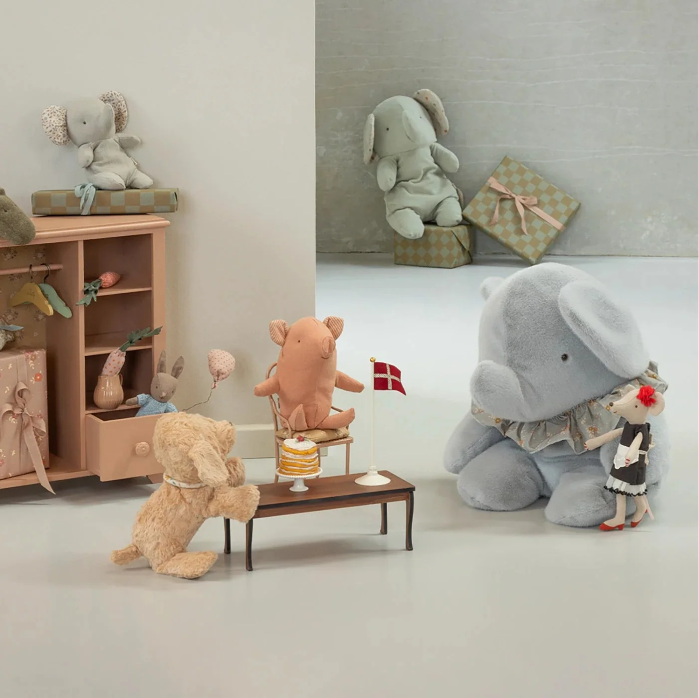 Beautician mouse Maus