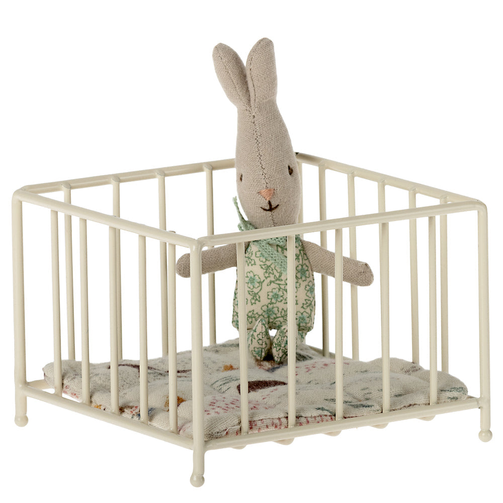 Möbel für mäuse