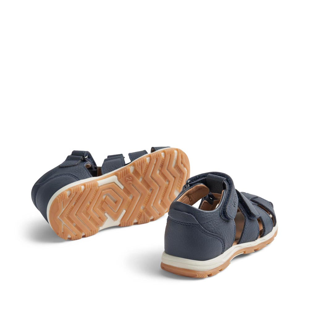 Frei L sandalen