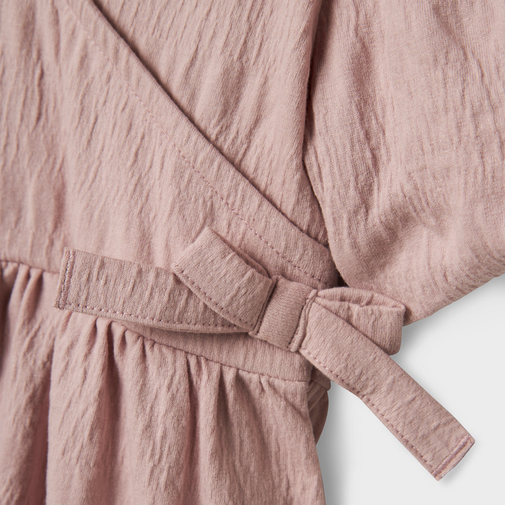 Nmfkesia kleid
