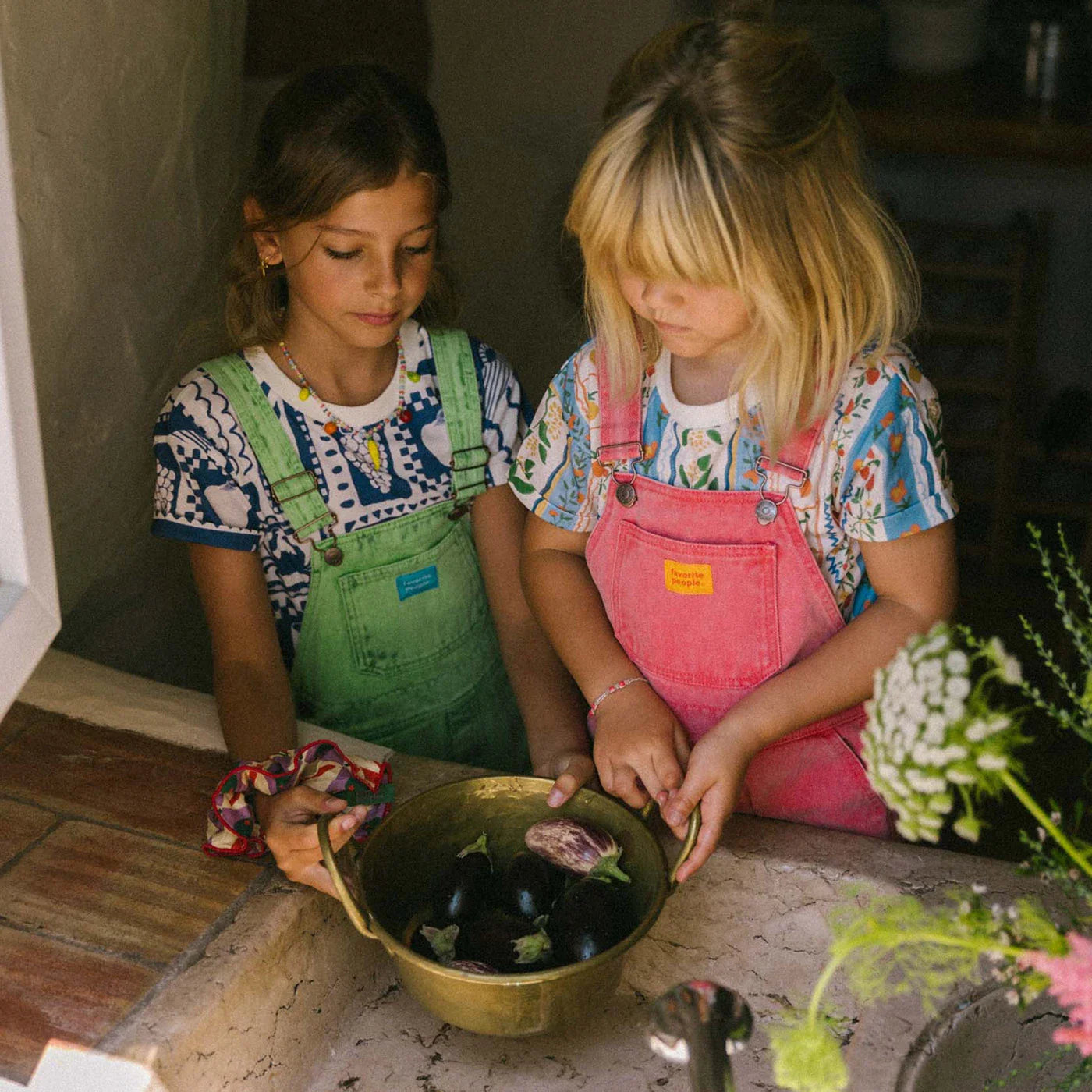 Cherry overalls hose