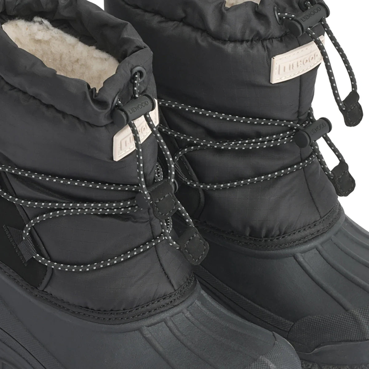 Ania Winterstiefel