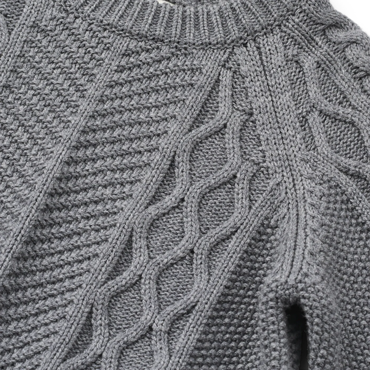 Ari Strickpullover