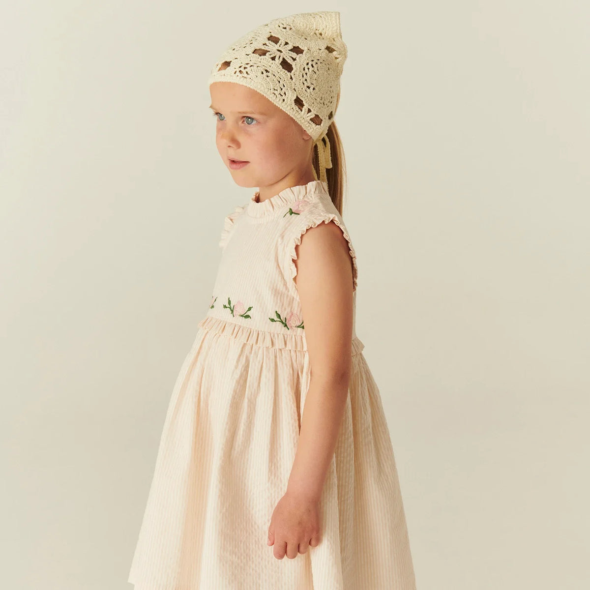 Dress Kleid