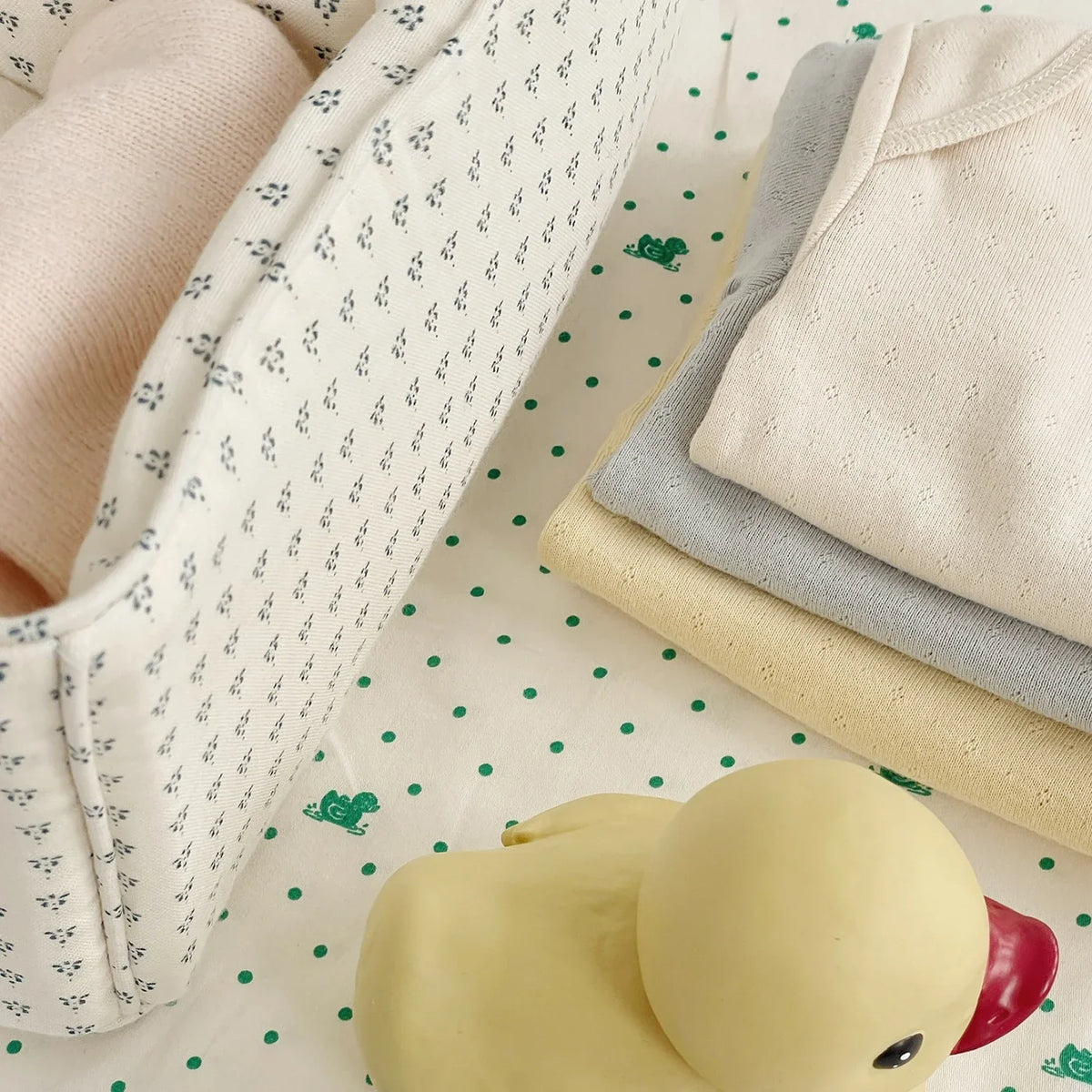 Diaper organizer Wickelaufbewahrung