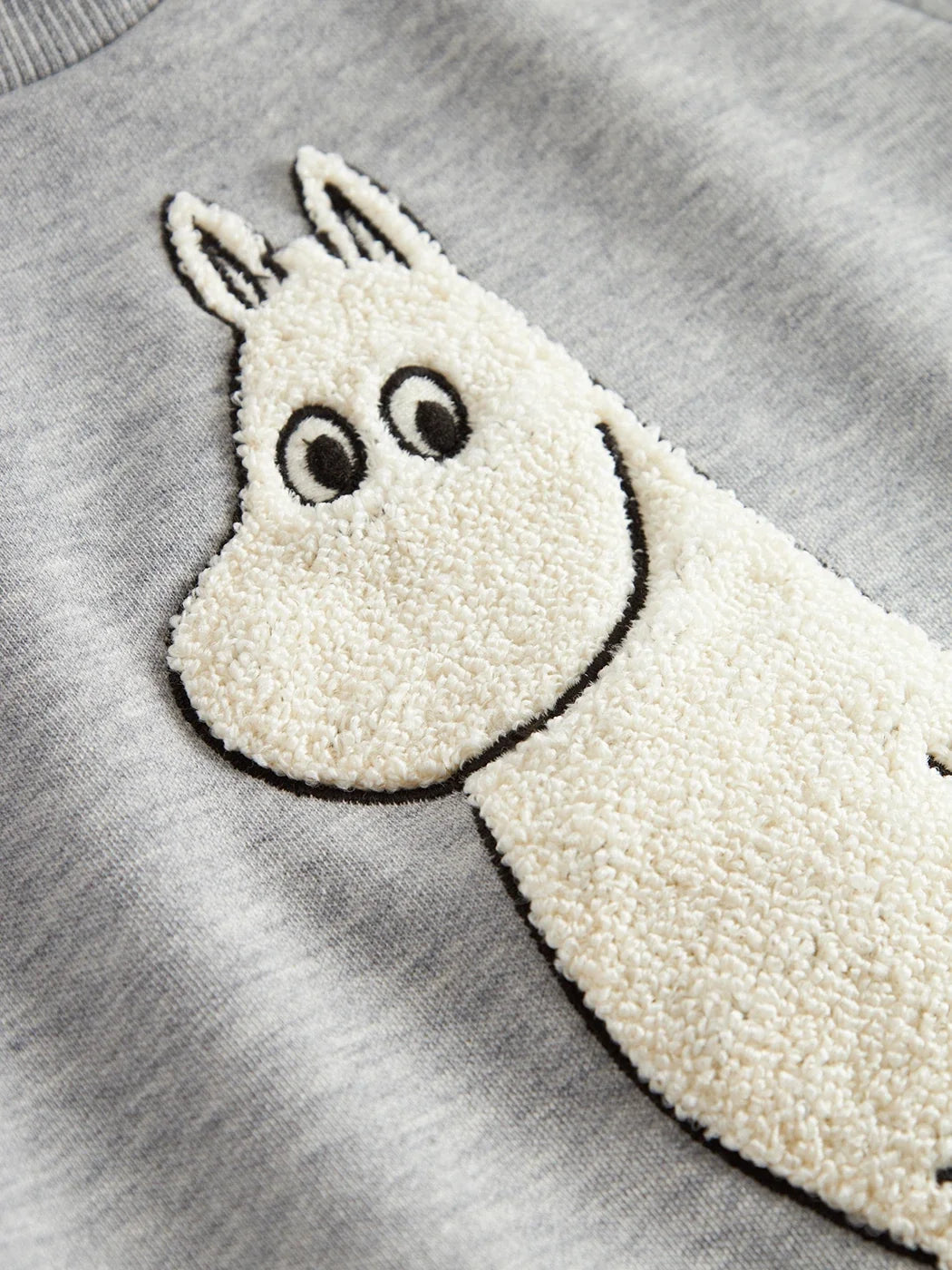 Theos b Sweatshirt