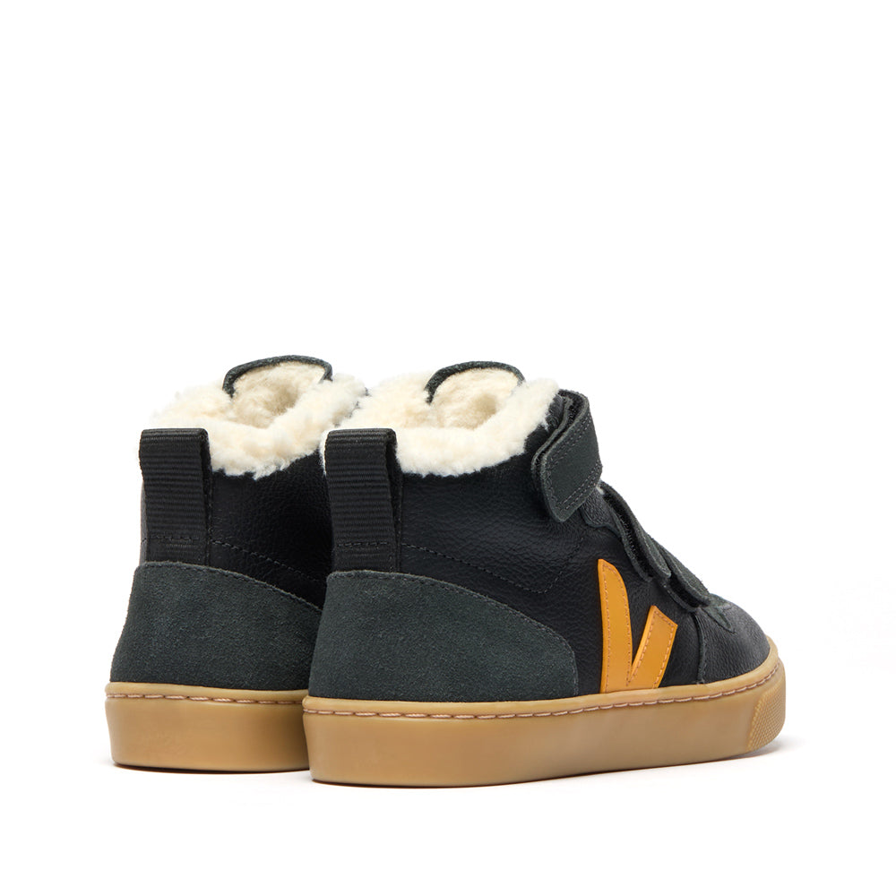 Small V-10 Winter sneaker