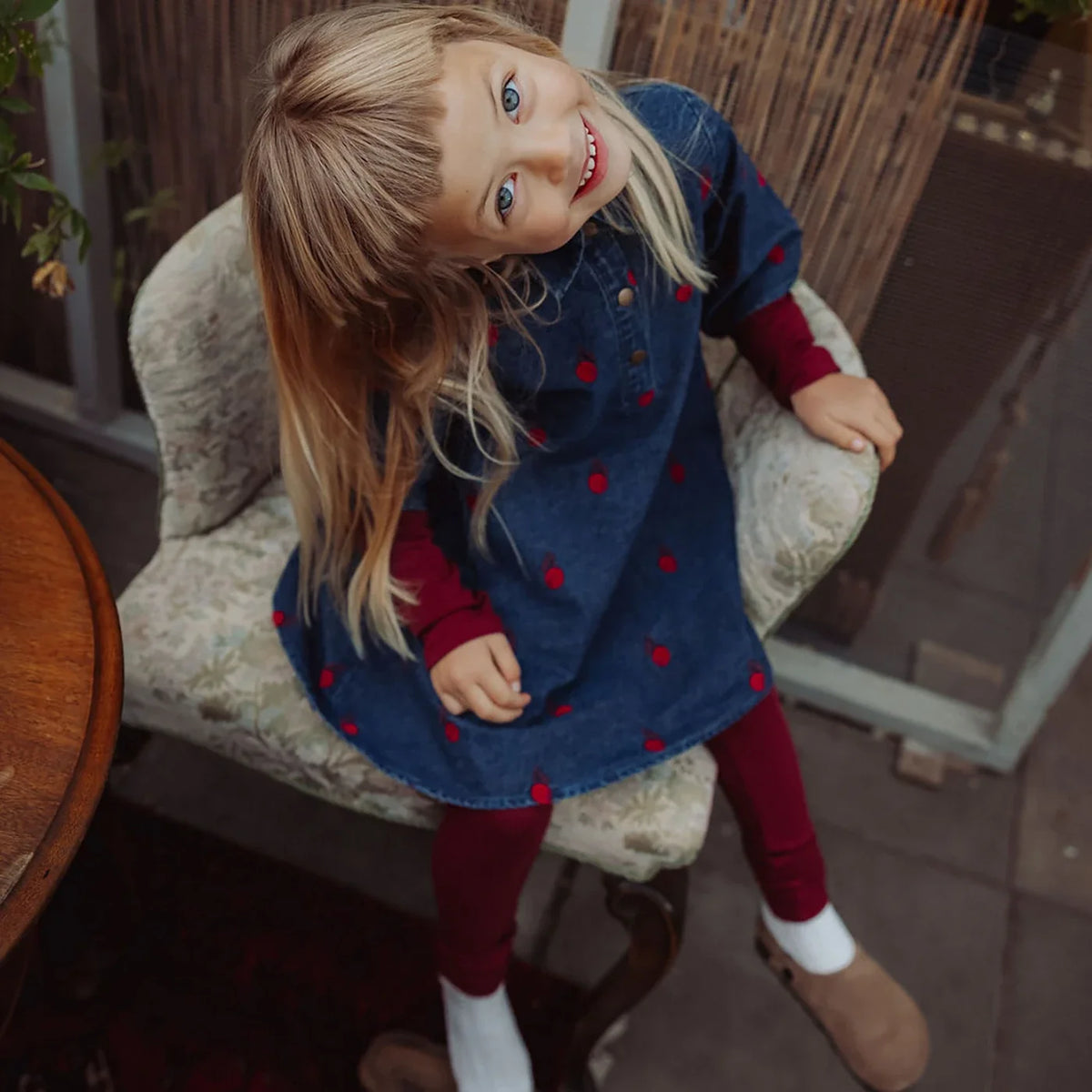 Donna embr Kleid