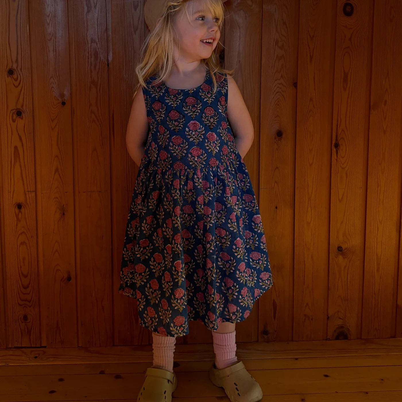 Suri Kleid